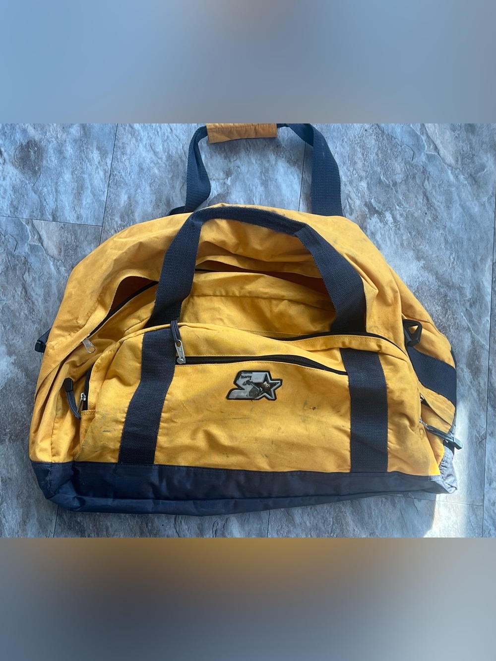 Starter Duffel Bag Medium Gym Work Out NFL Yellow Gold 22 11 10 Vintage Nice